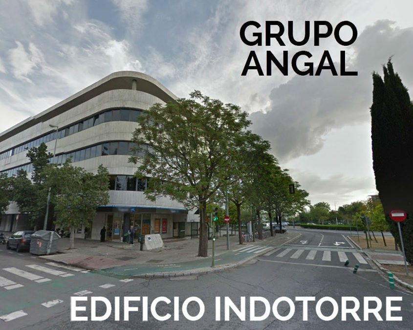 Mamparas de oficina en Sevilla. Edf. Indotorre, Grupo Angal